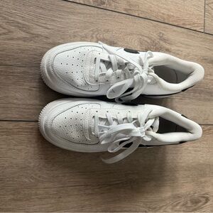 Nike Kids White and Black Sneakers